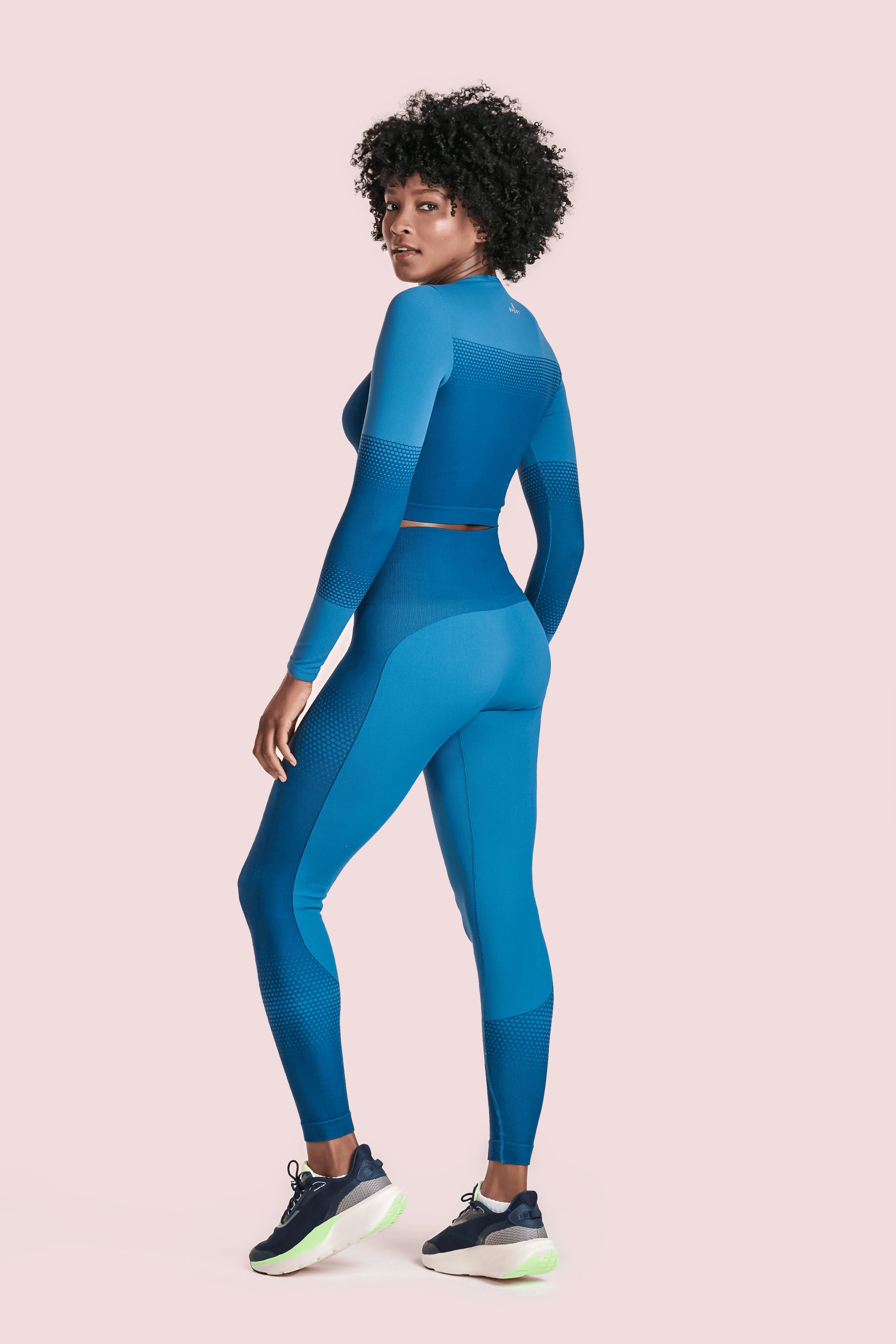 Azul