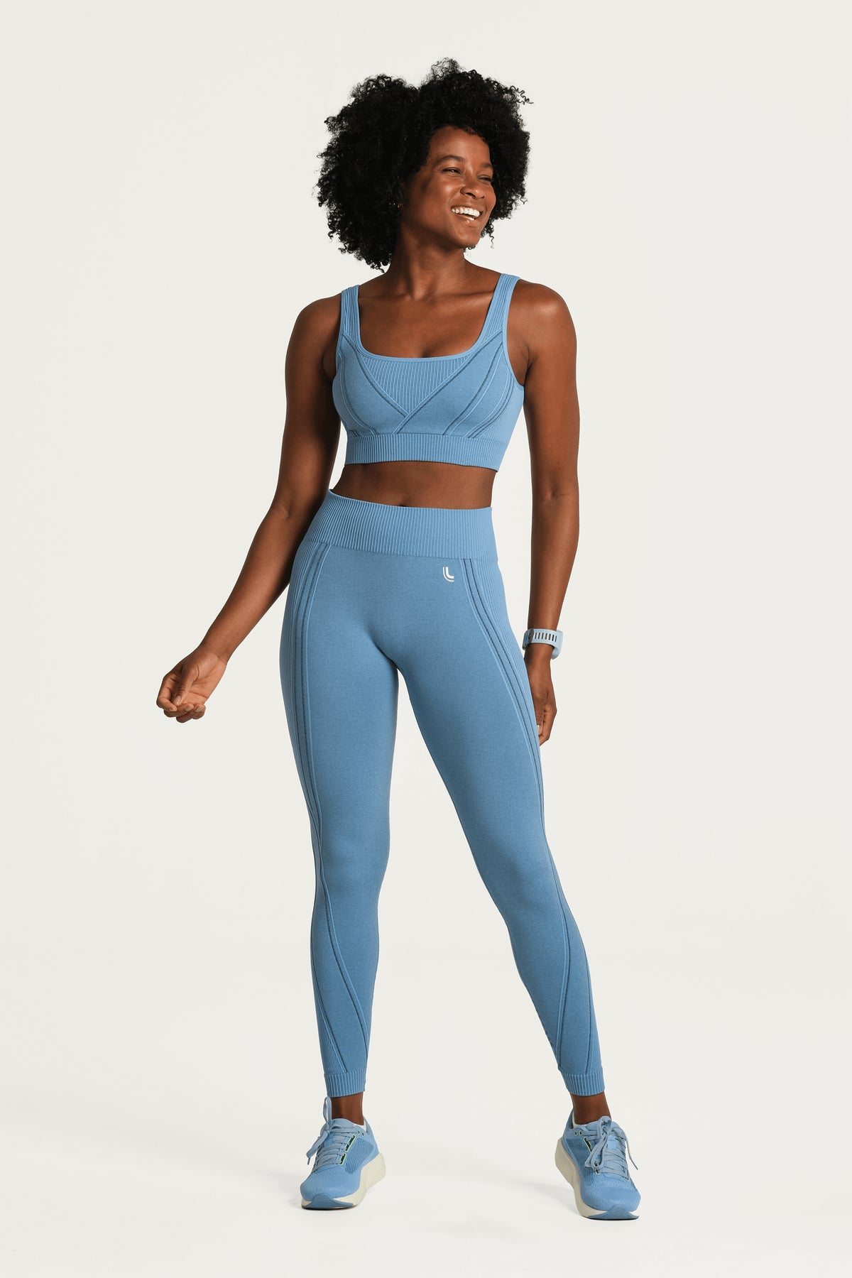 Azul