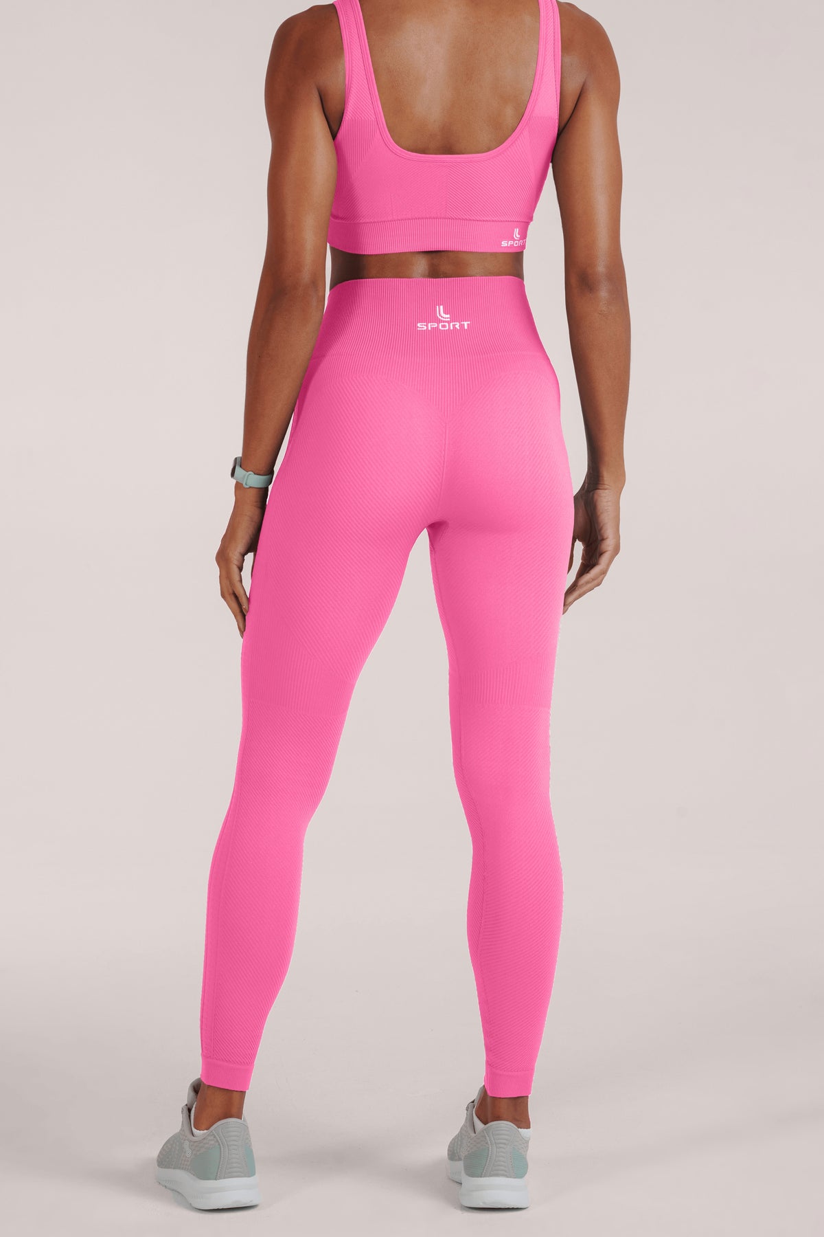 Rosa - 5560