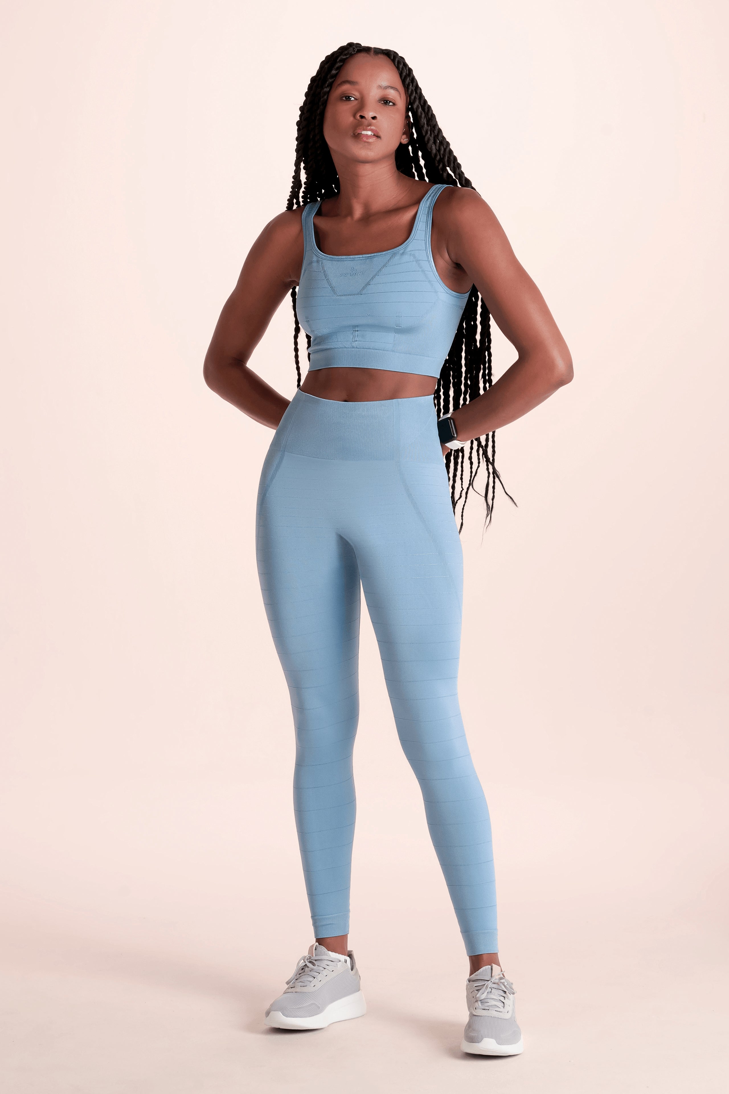 Azul