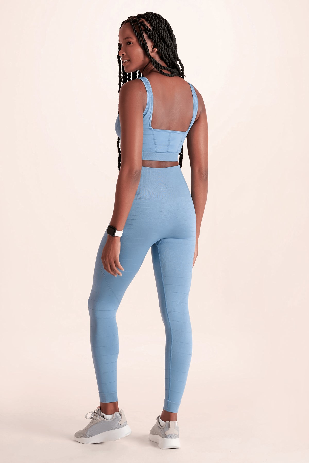 Azul