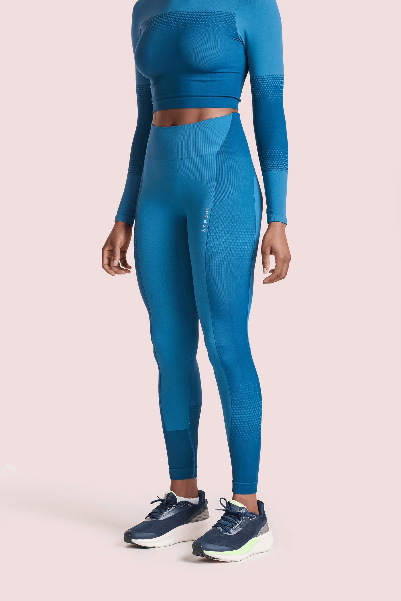 Azul