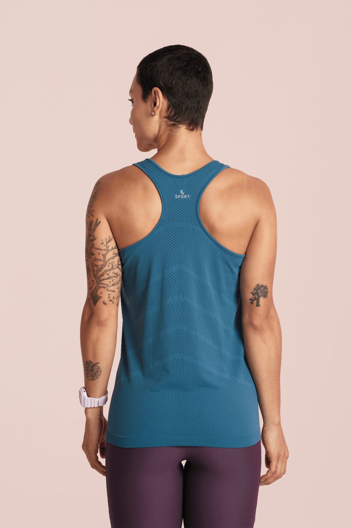Azul