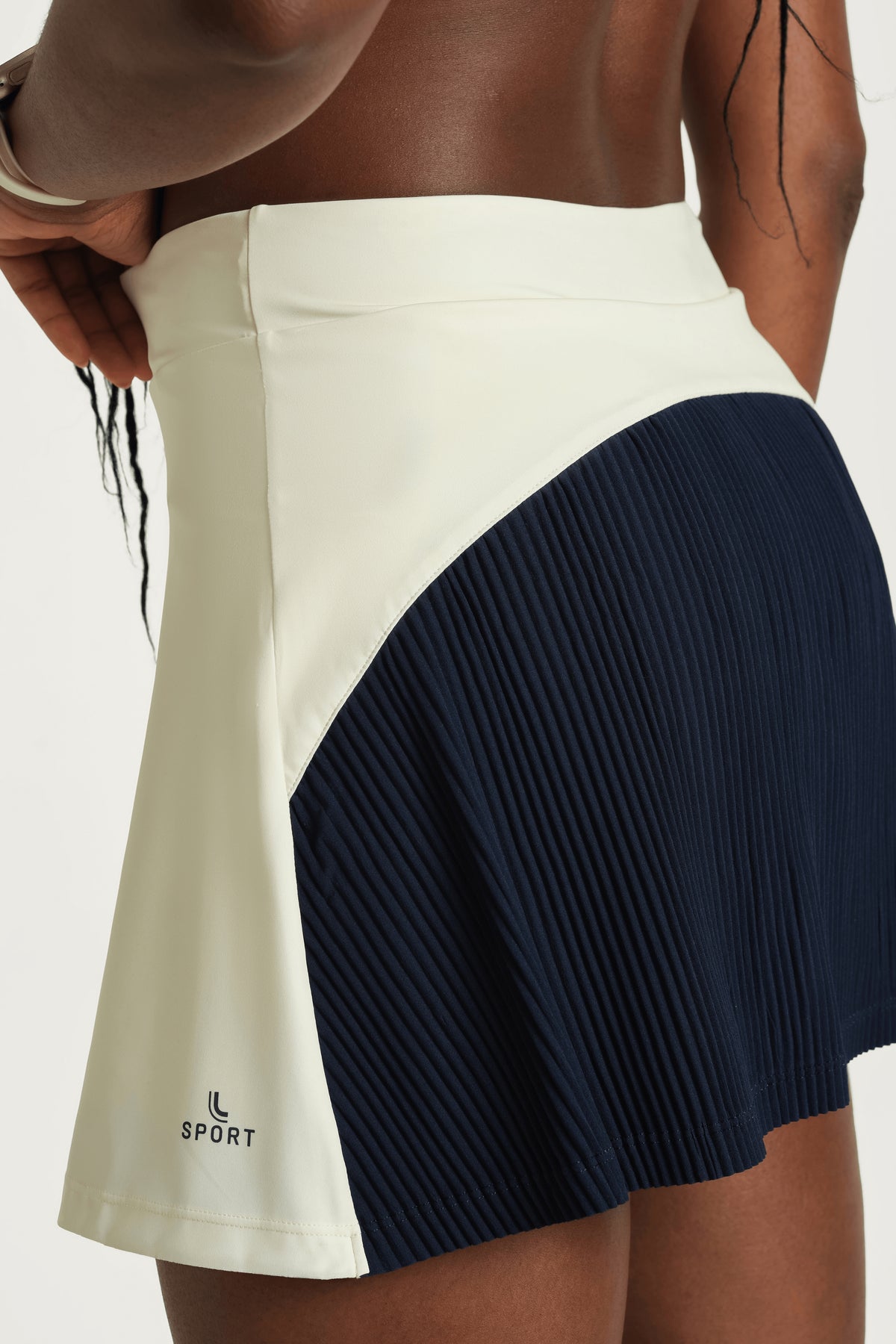 Off White