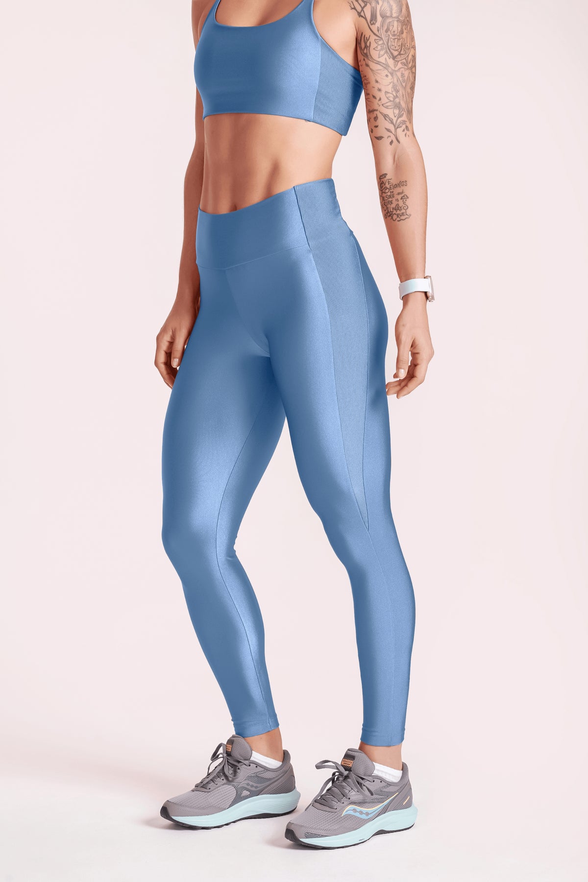 Azul