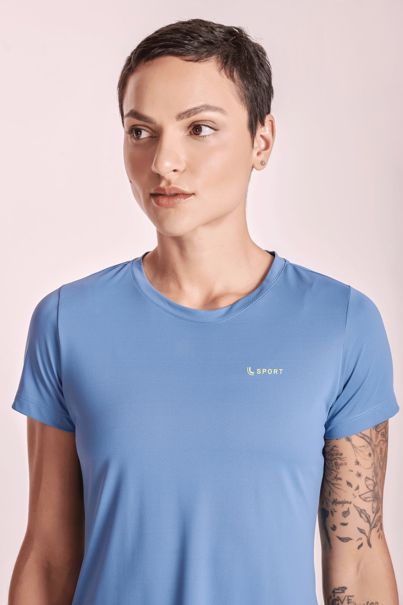 Azul