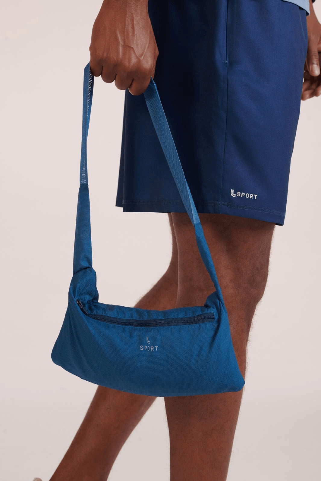 Azul
