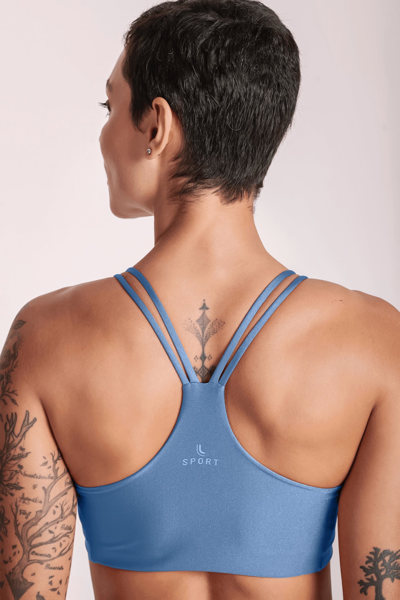 Azul